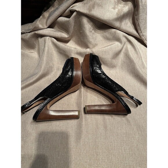 Ann Taylor Perfect Peeptoe Pump Swiftie
8.5 y2k Snakeskin Leather Slingback Heel - Picture 3 of 8